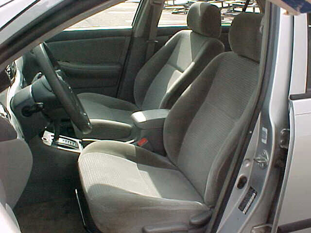 Used 2005 Toyota Corolla LE image 12