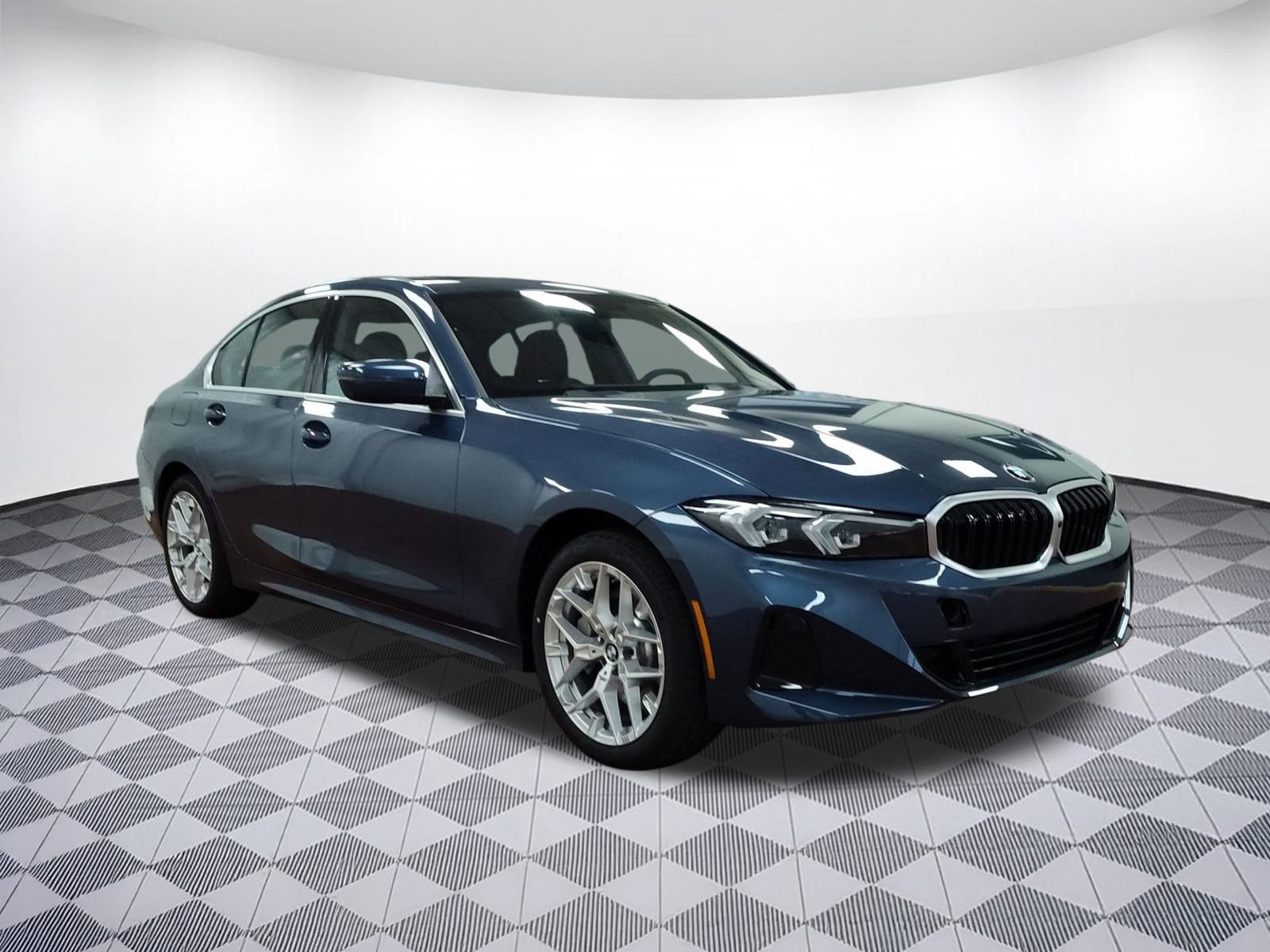 New 2026 BMW 330i xDrive Sedan w/ Premium Package image 6