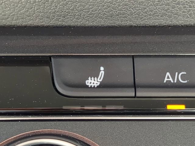 Certified 2023 Volkswagen Tiguan S FWD image 22