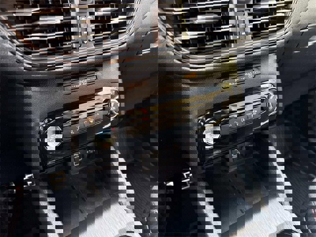 Certified 2024 Ford Escape ST-Line w/ Tech Pack #1 image 33