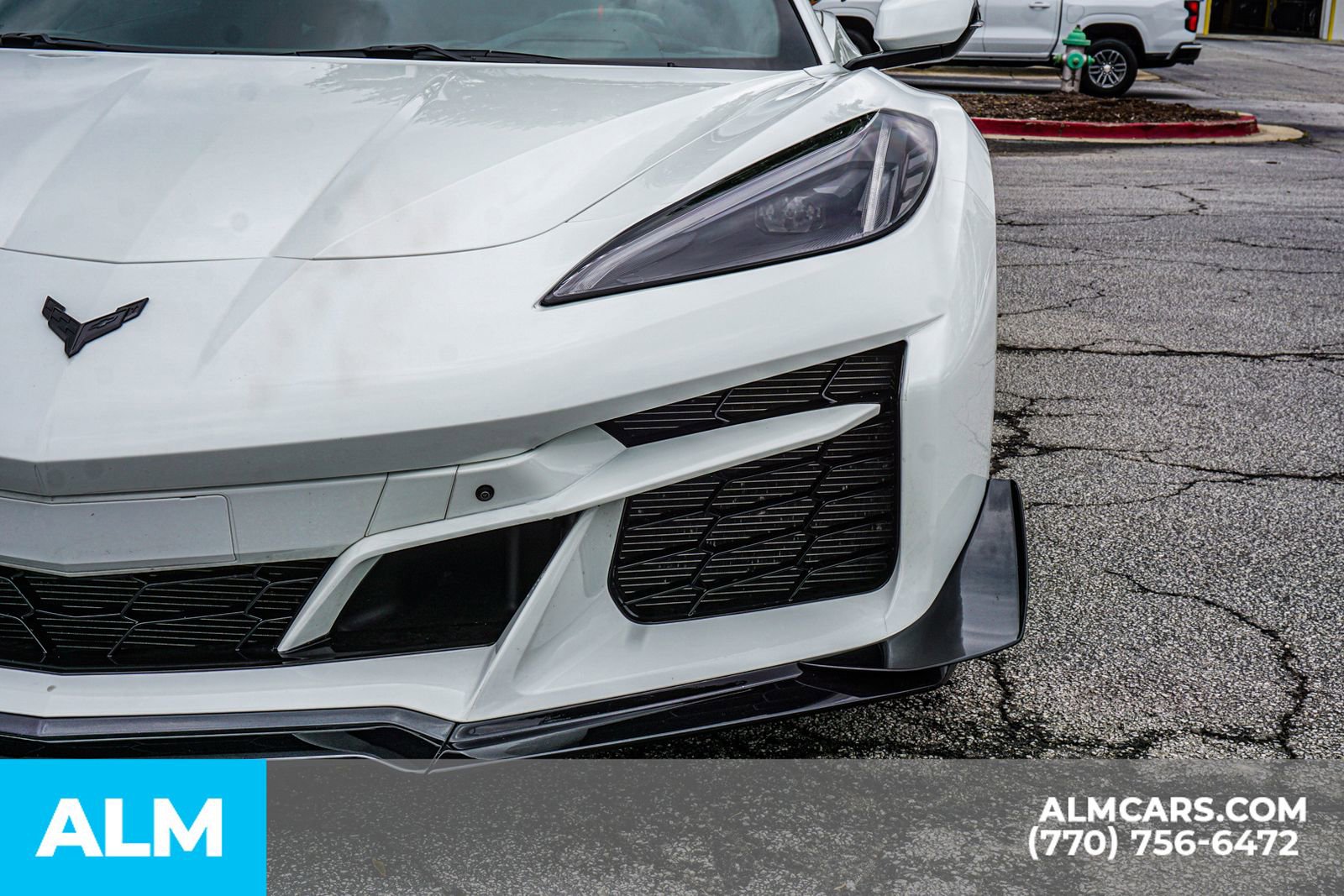 Used 2024 Chevrolet Corvette Z06 w/ Z07 Performance Package RWD image 18