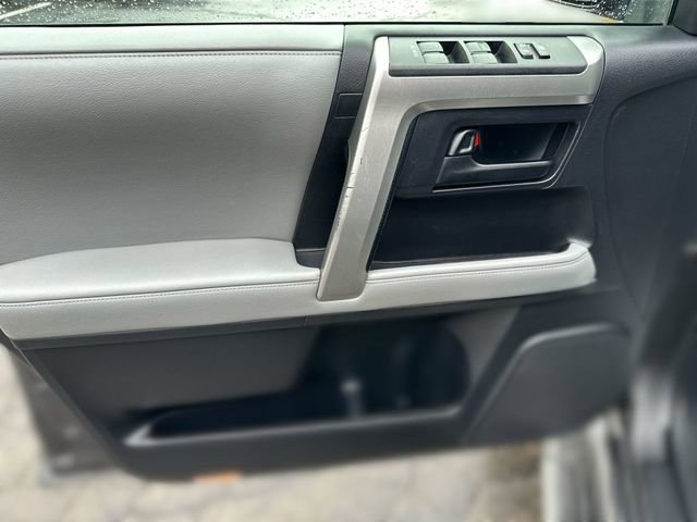 Used 2011 Toyota 4Runner SR5 w/ Premium Pkg w/Leather AWD/4WD image 14