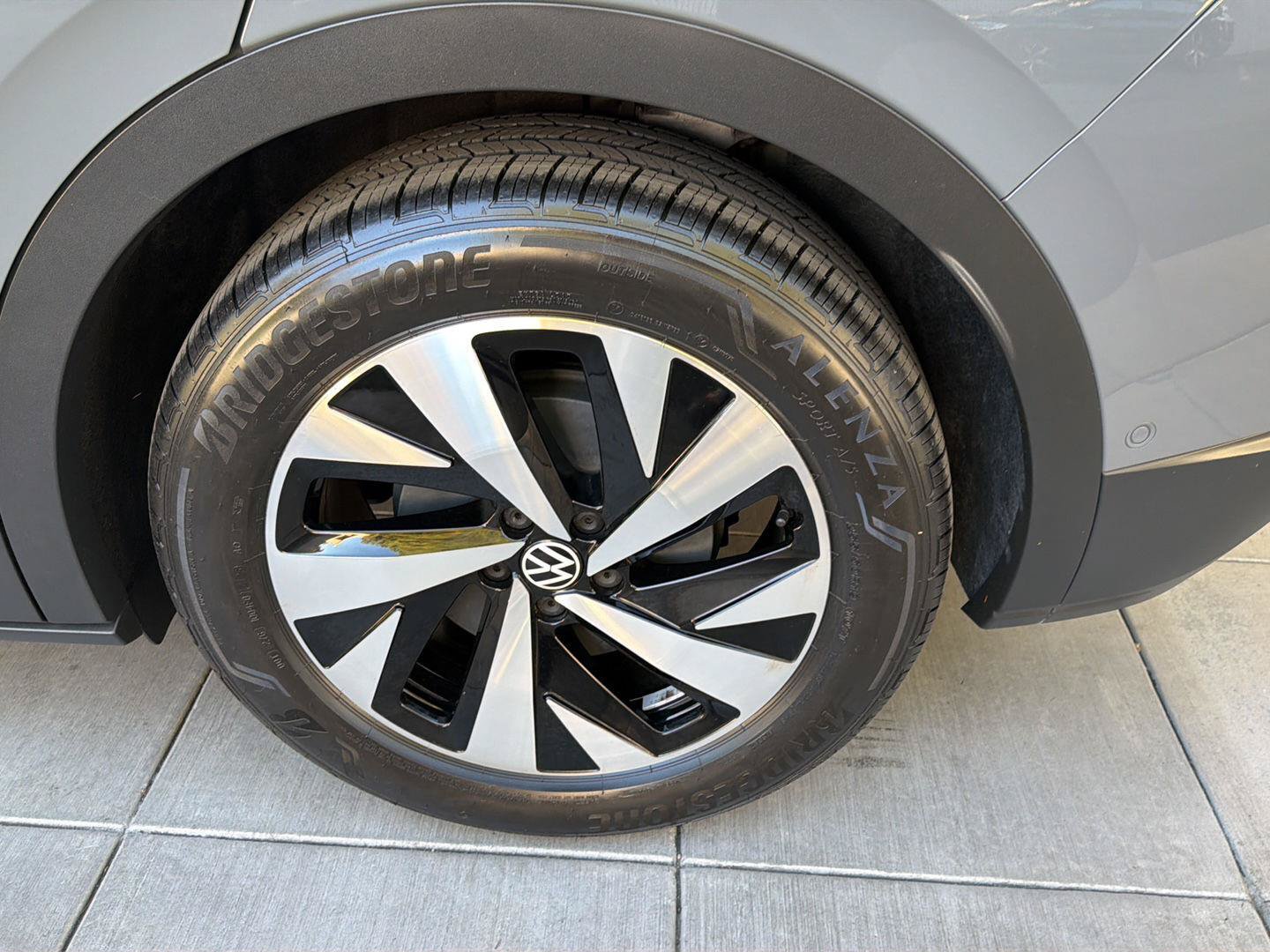 Certified 2023 Volkswagen ID.4 Pro RWD image 12