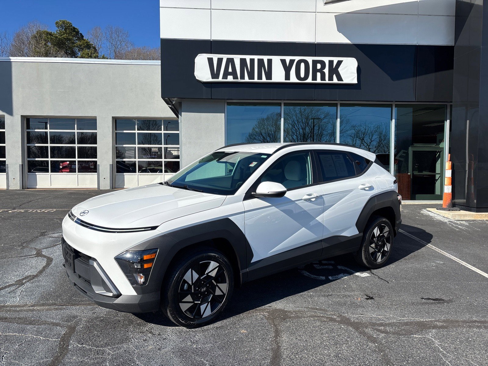 Used 2024 Hyundai Kona SEL image 53