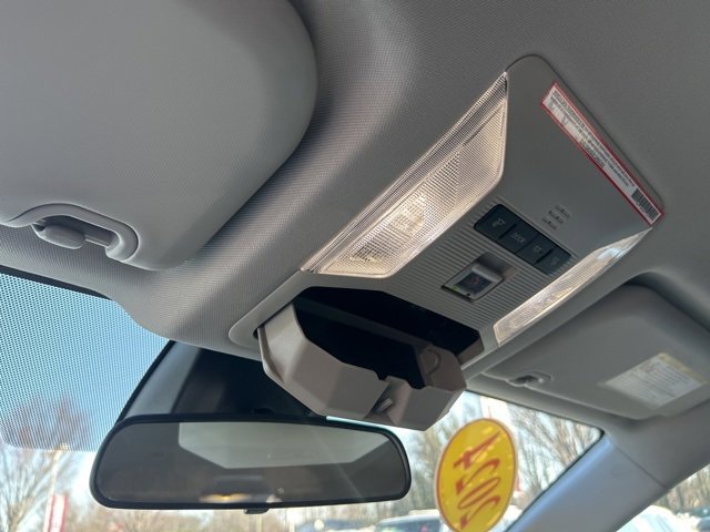 Used 2024 Toyota RAV4 LE image 31