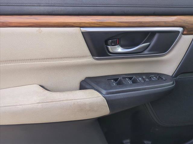 Used 2017 Honda CR-V EX image 9