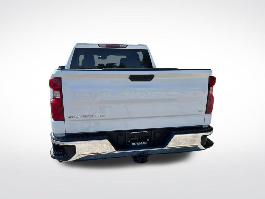 Used 2022 Chevrolet Silverado 1500 LT AWD/4WD image 5