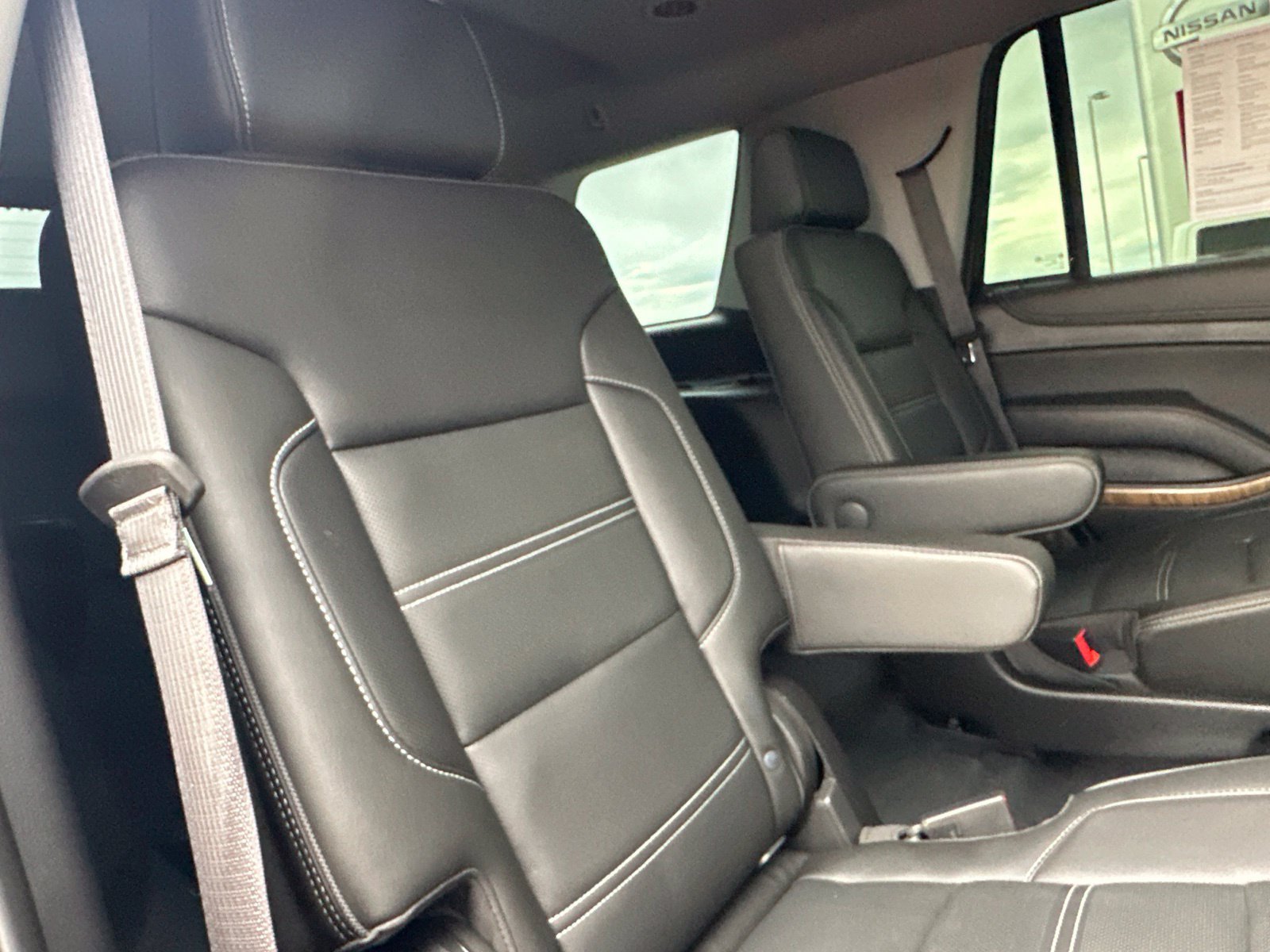 Used 2019 GMC Yukon Denali w/ Denali Ultimate Black Edition AWD/4WD image 39