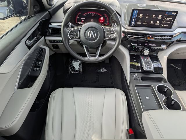 Used 2025 Acura MDX w/ Technology Package image 12