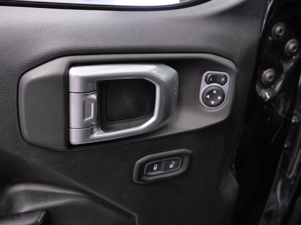 Certified 2019 Jeep Wrangler Sport AWD/4WD image 20