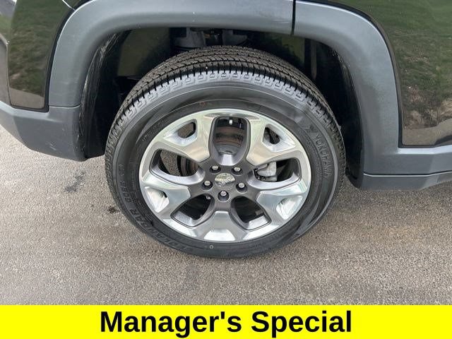 Used 2020 Jeep Compass Limited AWD/4WD image 40