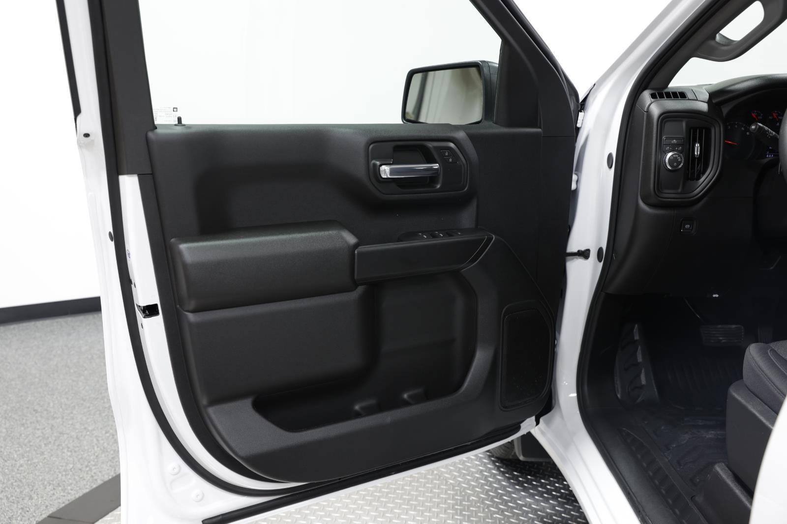 New 2026 GMC Sierra 1500 Pro w/ Trailering Package image 22