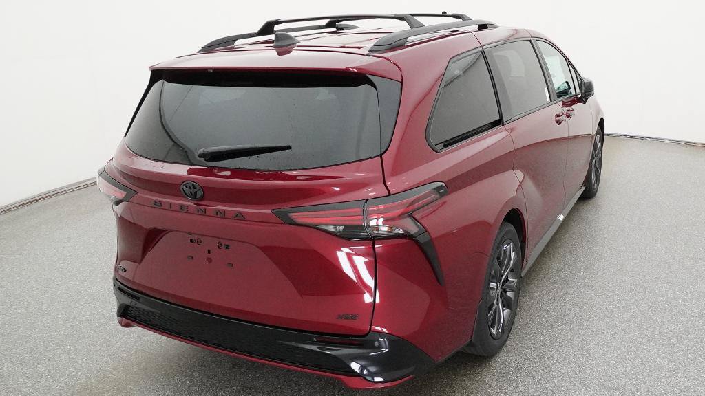 New 2026 Toyota Sienna XSE FWD image 11