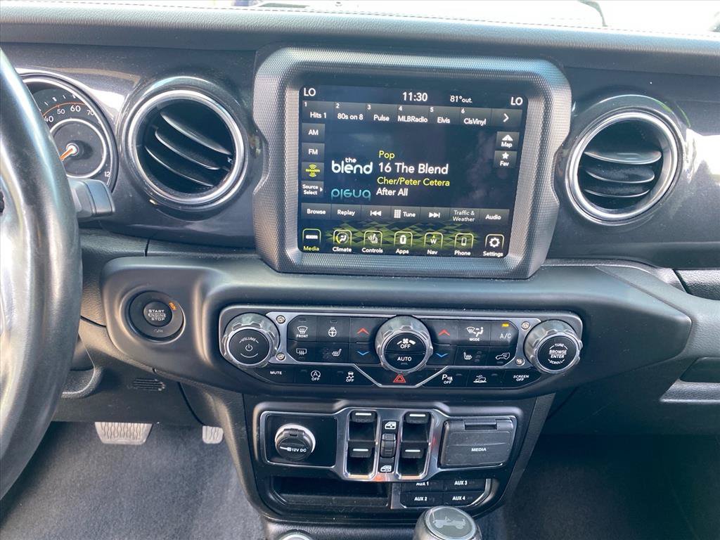 Used 2023 Jeep Wrangler Unlimited Sahara AWD/4WD image 11
