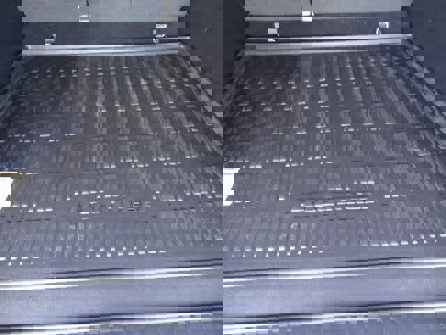 Used 2023 Toyota 4Runner Limited image 17