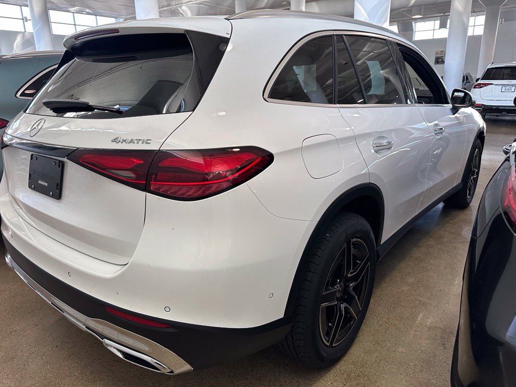 New 2027 Mercedes-Benz GLC 300 4MATIC image 11