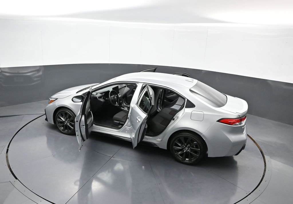 Certified 2023 Toyota Corolla SE image 33