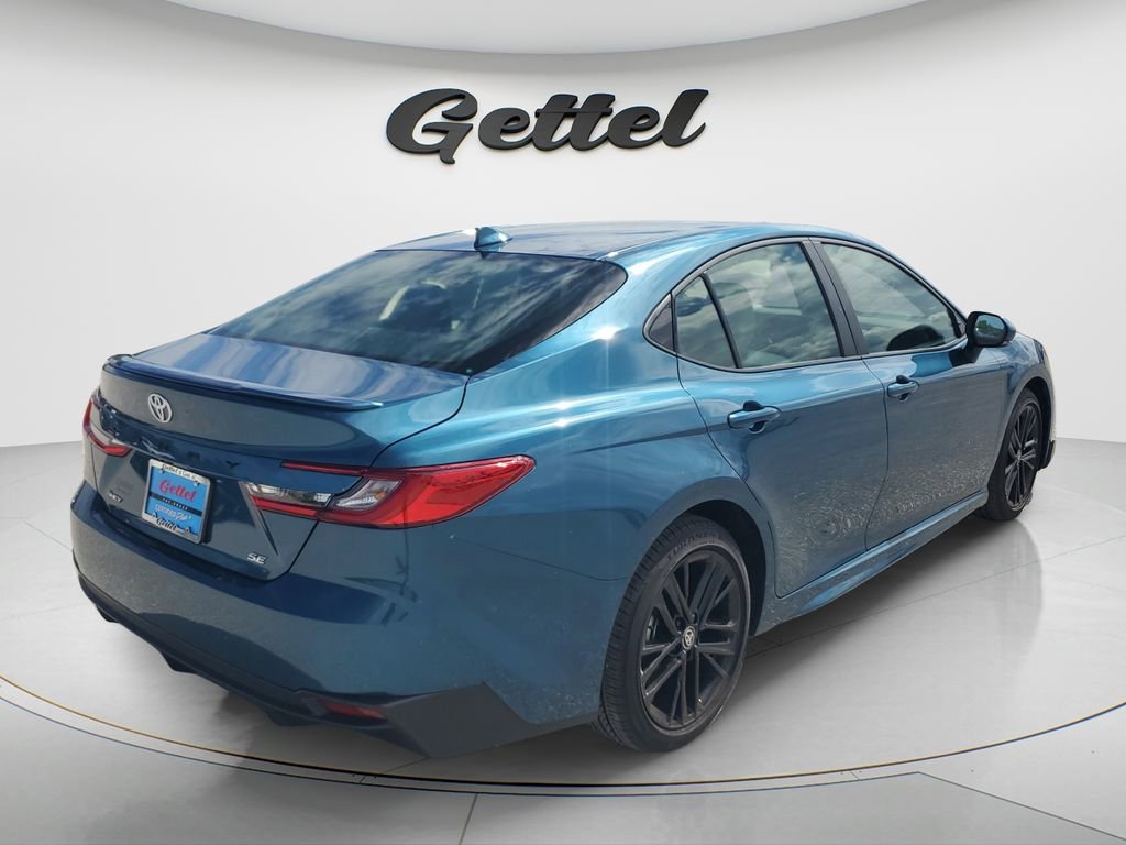 Used 2026 Toyota Camry SE w/ Convenience Package FWD image 5