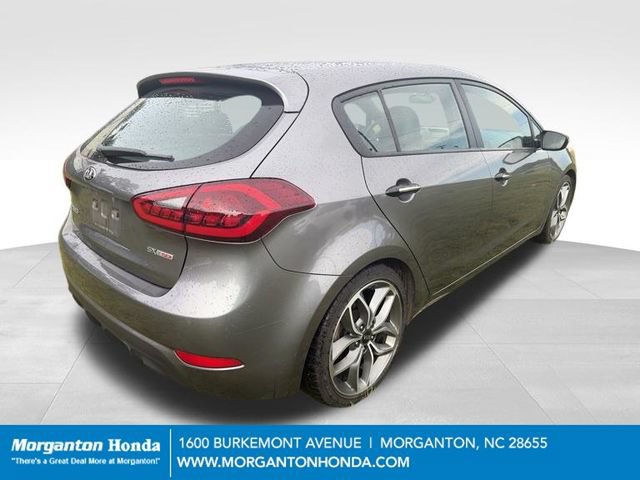 Used 2016 Kia Forte SX FWD image 8