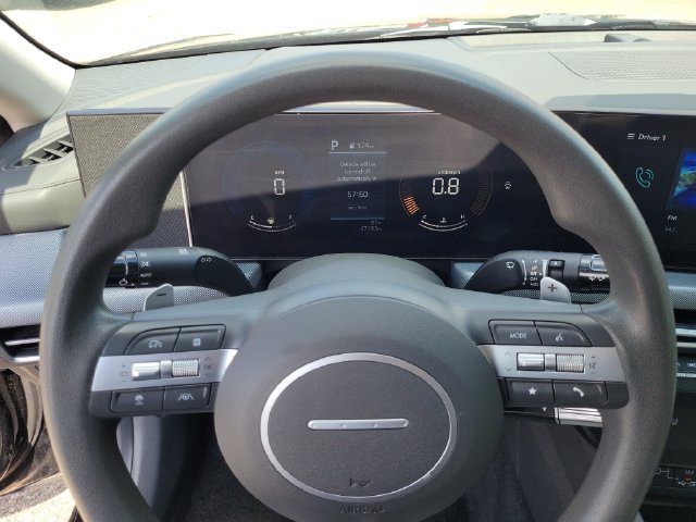 Used 2025 Hyundai Sonata SEL FWD image 24