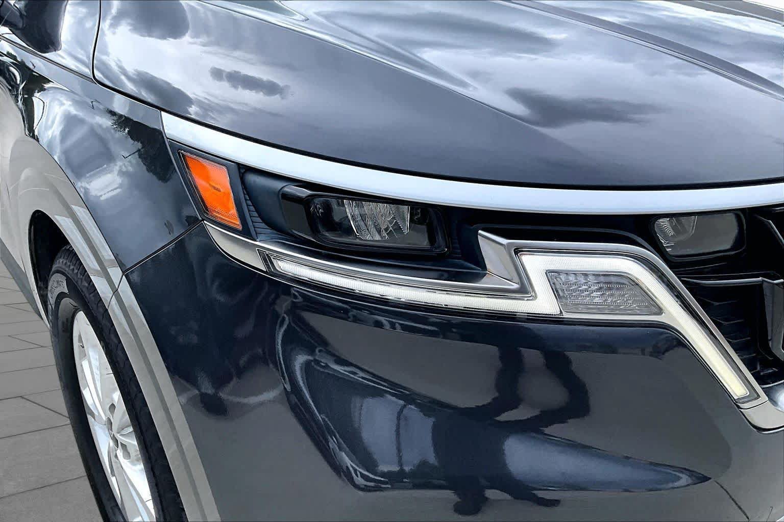 Certified 2023 Kia Carnival LX FWD image 26