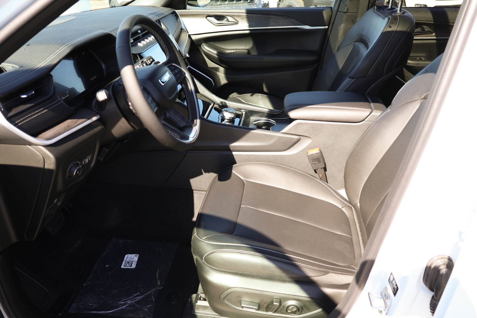 New 2026 Jeep Grand Cherokee Limited image 5