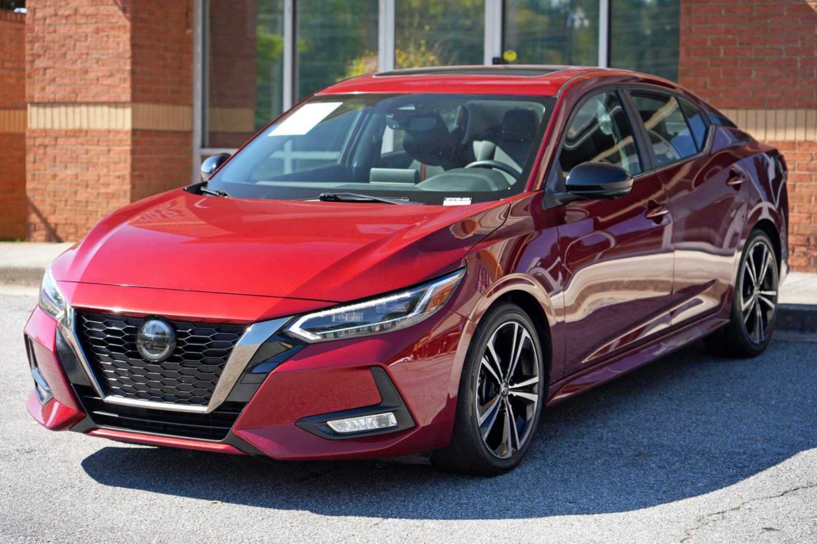 Used 2023 Nissan Sentra SR w/ SR Premium Package FWD image 44