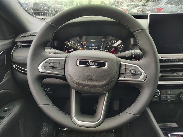 New 2026 Jeep Compass Latitude image 15