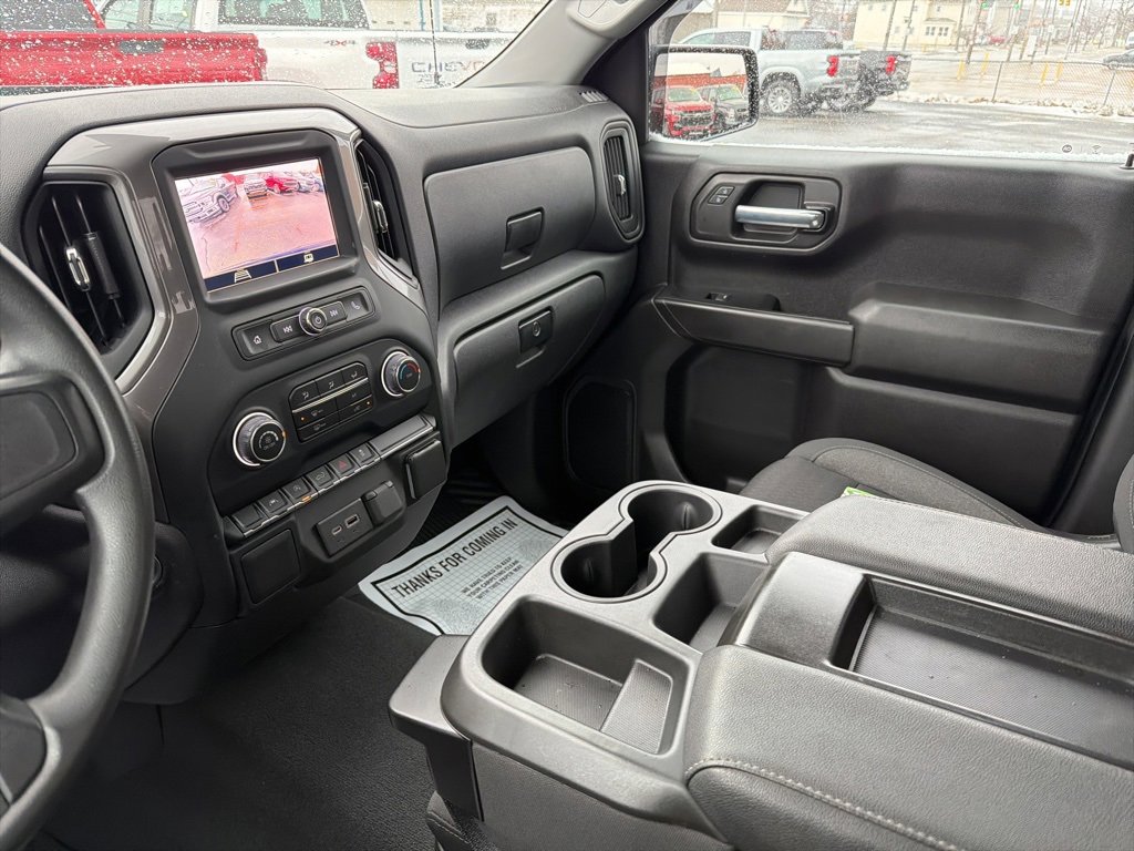Certified 2023 Chevrolet Silverado 1500 Custom image 30