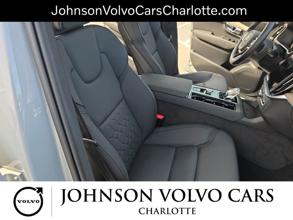 New 2026 Volvo XC90 T8 Plus w/ Protection Package Premier AWD/4WD image 10