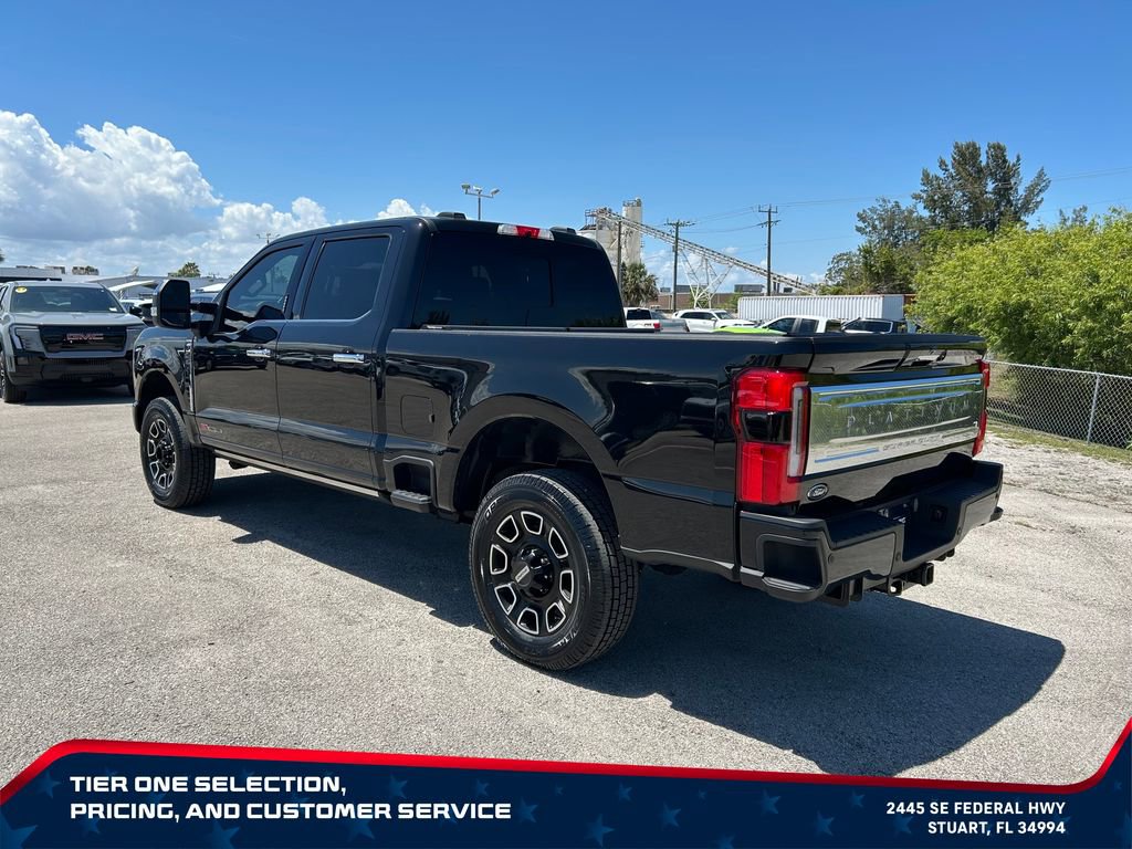 Used 2023 Ford F250 Platinum AWD/4WD image 5