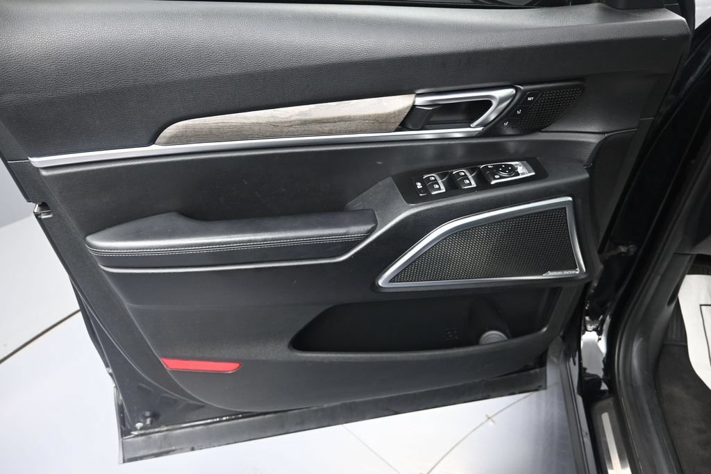 Used 2020 Kia Telluride SX w/ SX Prestige Package AWD/4WD image 9