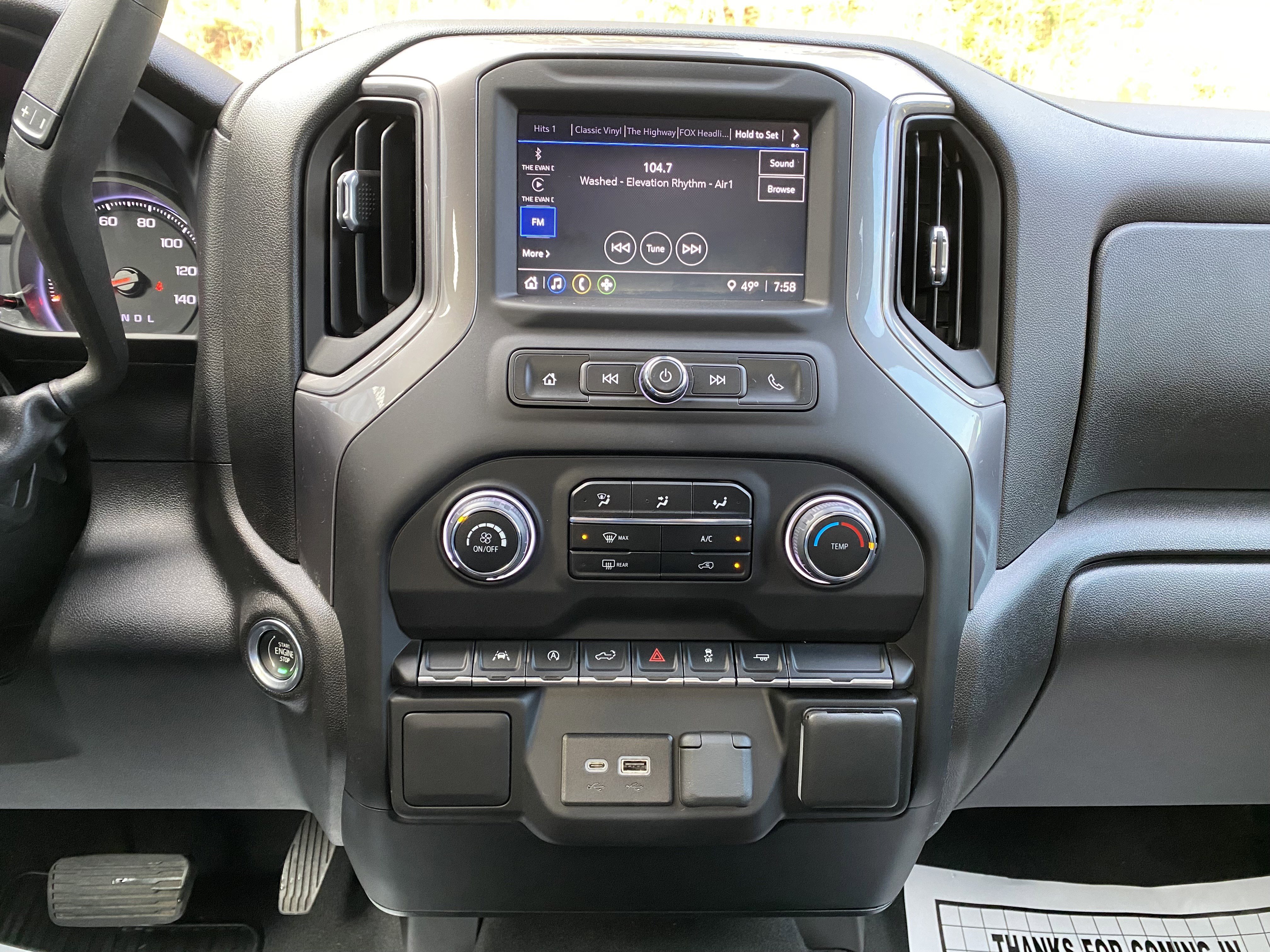 Used 2022 Chevrolet Silverado 1500 Custom image 24