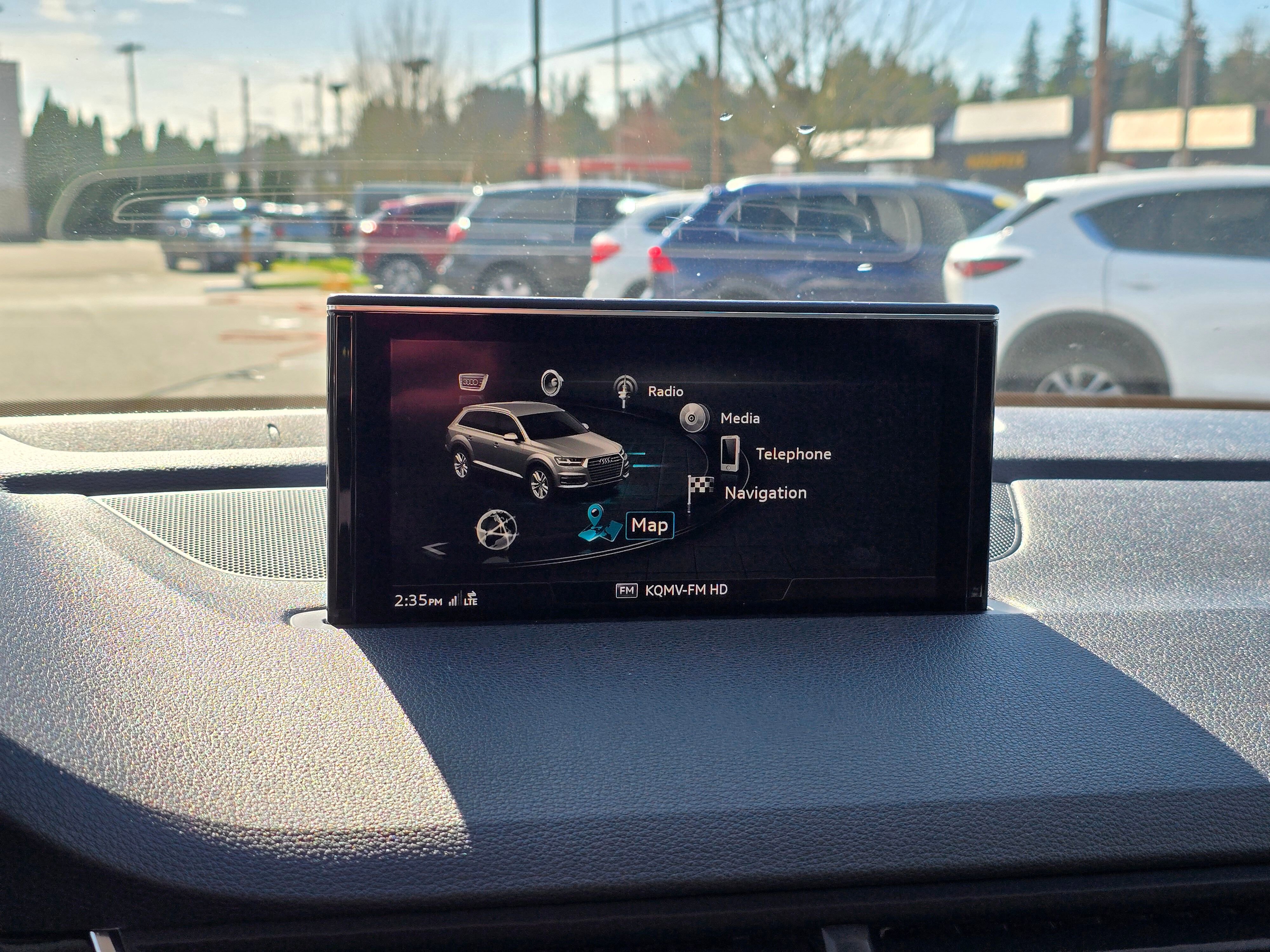 Used 2017 Audi Q7 3.0T Premium Plus w/ Premium Plus Package image 30