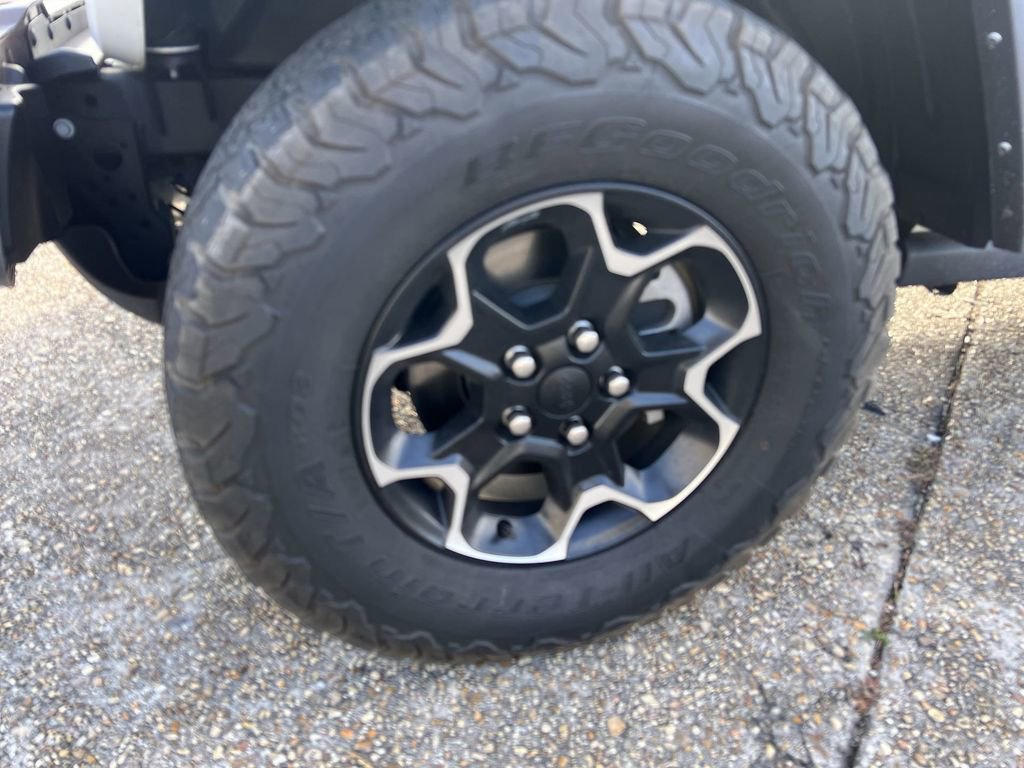 Used 2021 Jeep Wrangler Unlimited Rubicon 4xe image 17