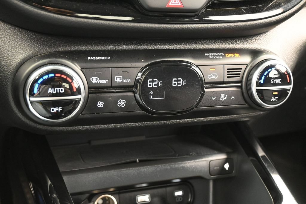 Used 2024 Kia Soul S FWD image 22
