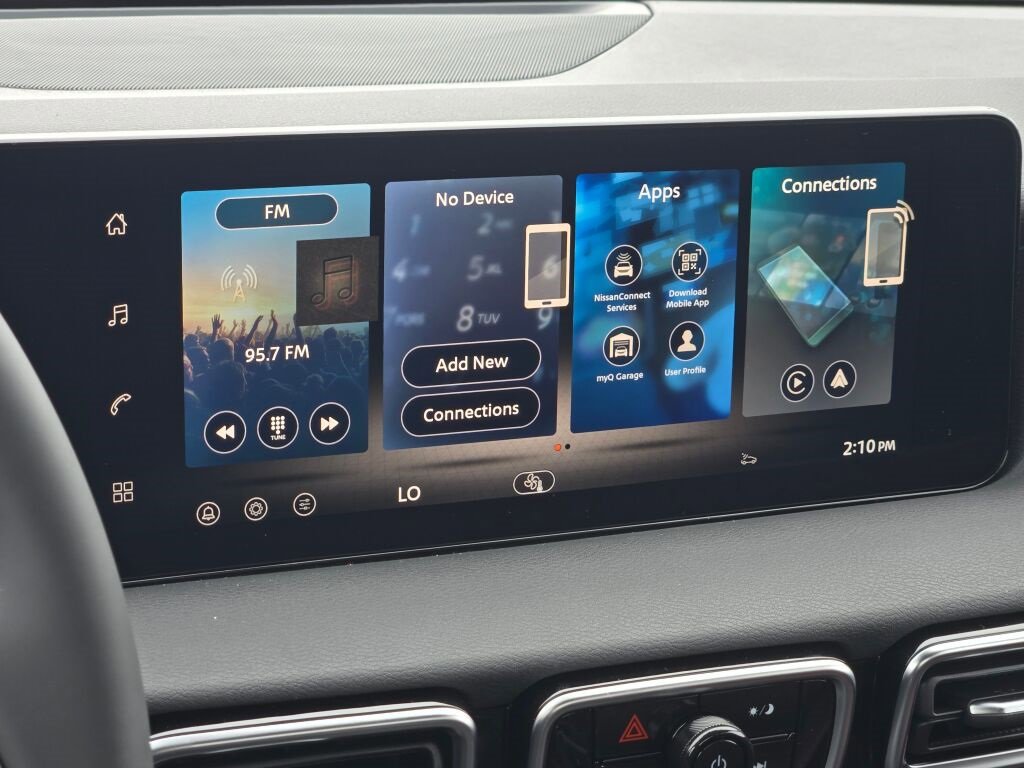 New 2026 Nissan Sentra SR image 26