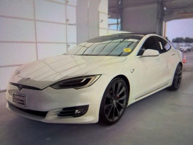 Used 2020 Tesla Model S Performance AWD/4WD image 2