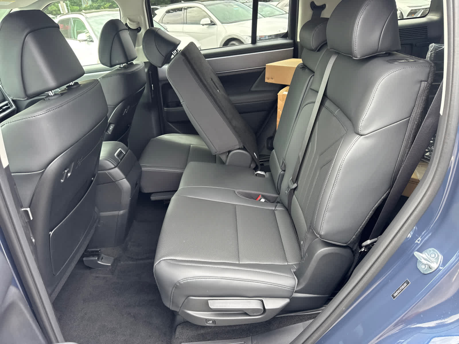 New 2026 Hyundai Santa Fe SEL FWD image 11