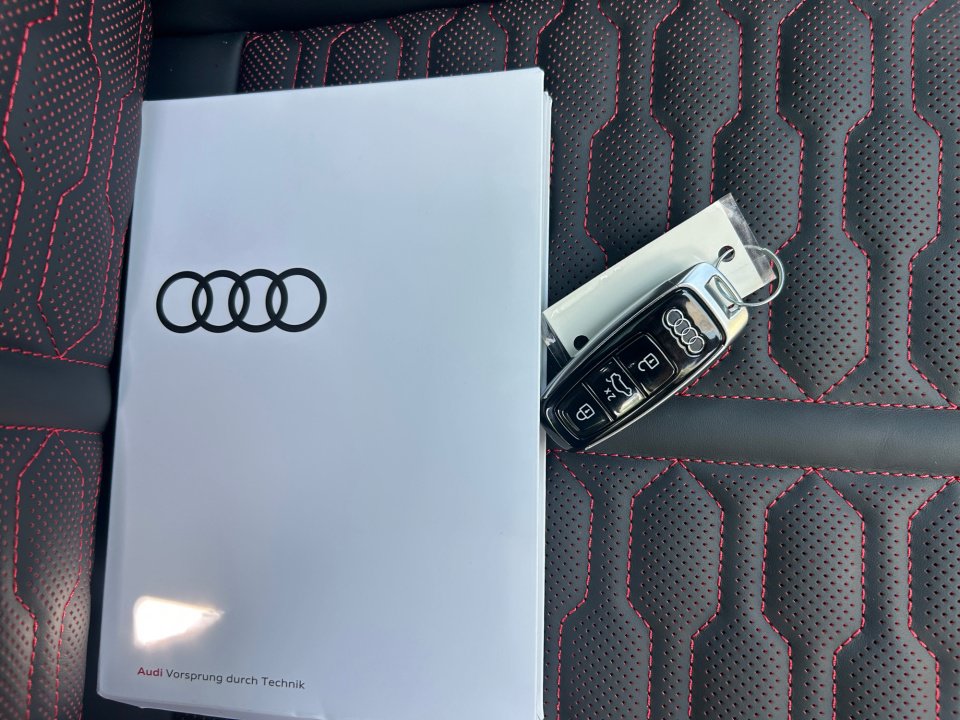 New 2026 Audi RS Q8 performance AWD/4WD image 34