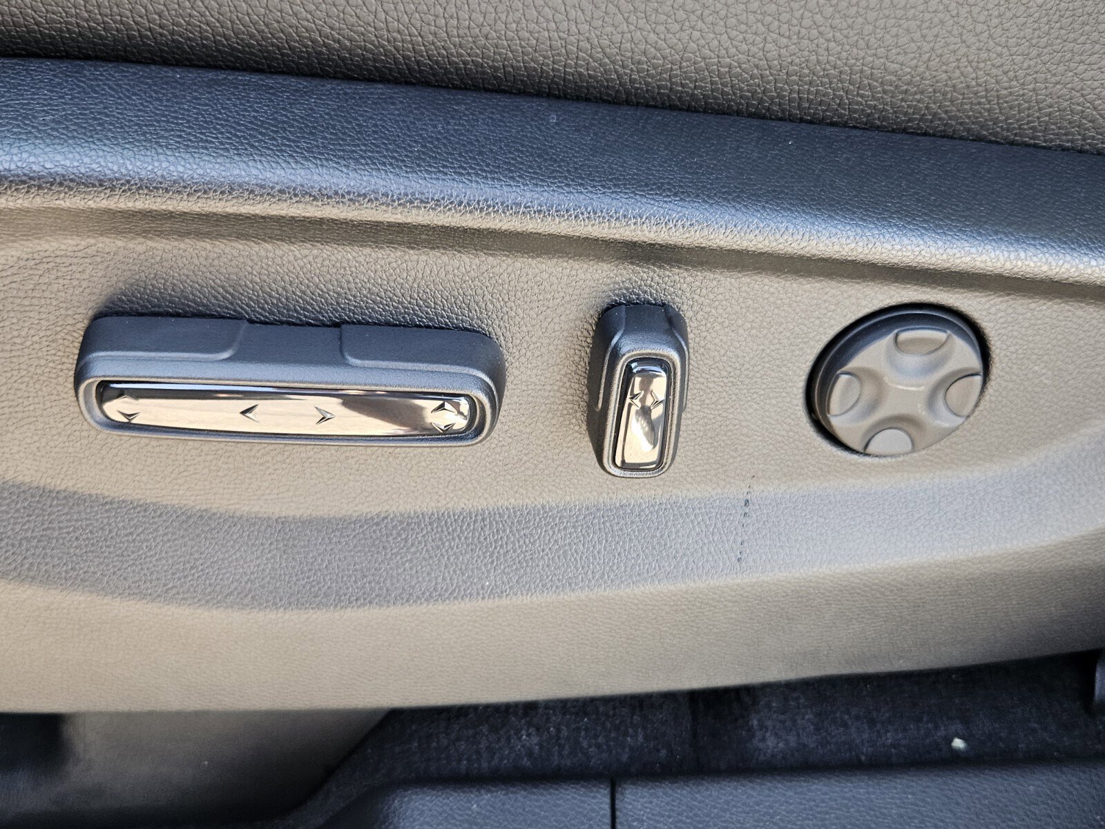 New 2026 Honda Odyssey EX-L image 13