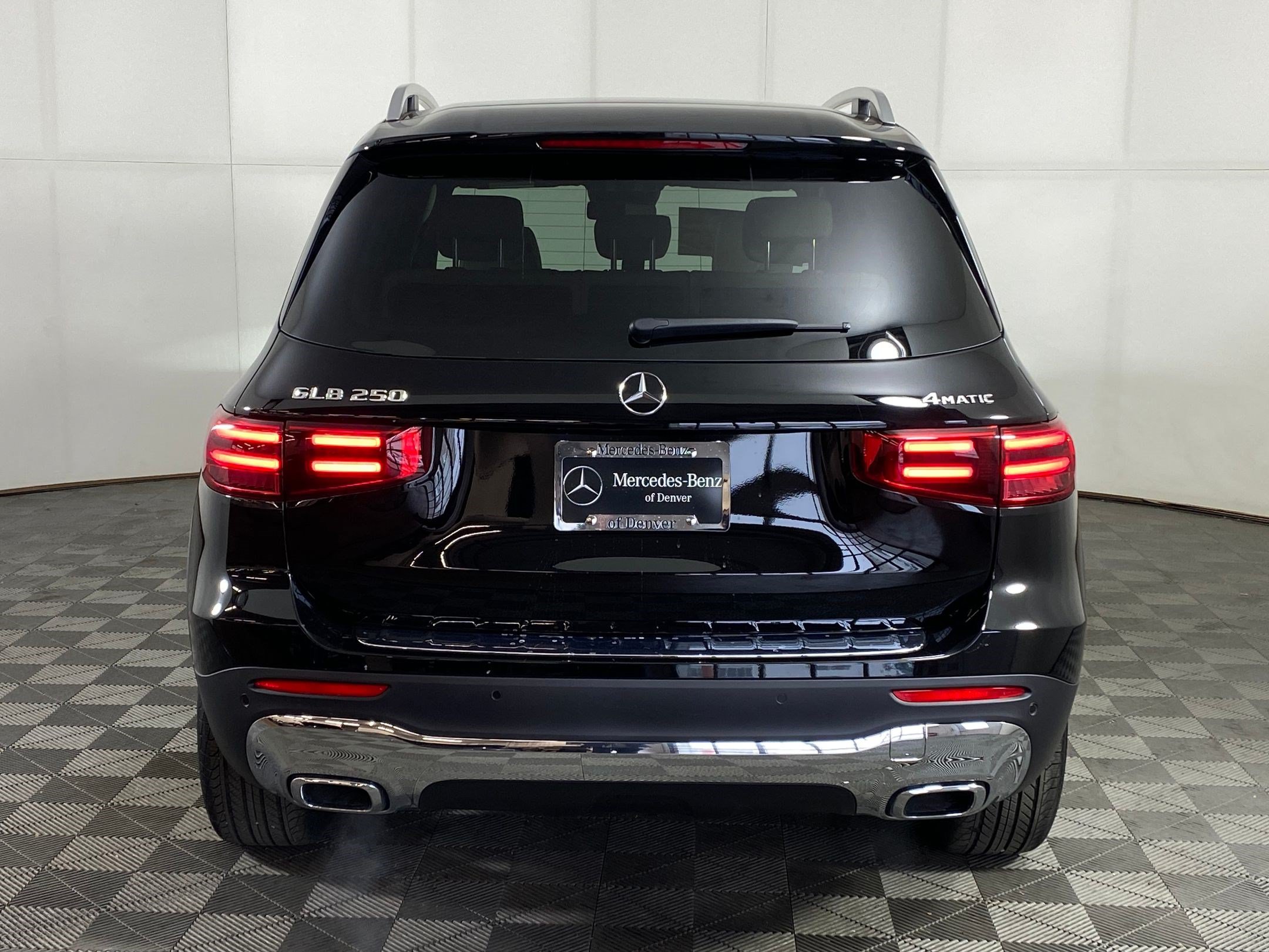 Certified 2026 Mercedes-Benz GLB 250 4MATIC image 10