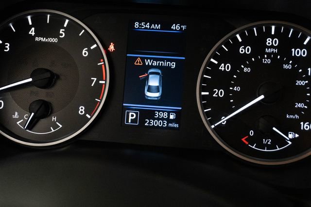 Used 2025 Nissan Sentra S image 22