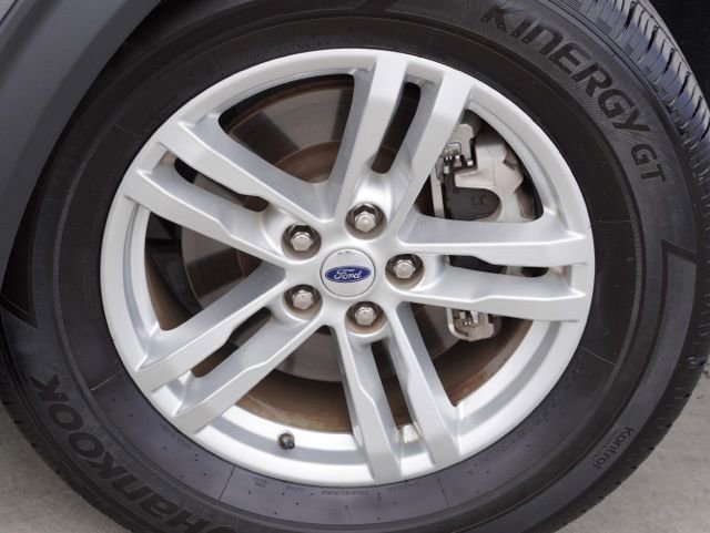Used 2022 Ford Explorer XLT w/ Equipment Group 202A RWD image 11