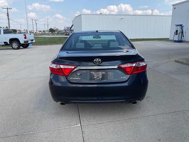 Used 2015 Toyota Camry XSE w/ Advanced Technology Package FWD image 7