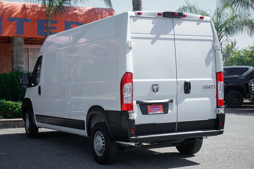 Used 2025 RAM ProMaster 2500 w/ Convenience Group FWD image 6