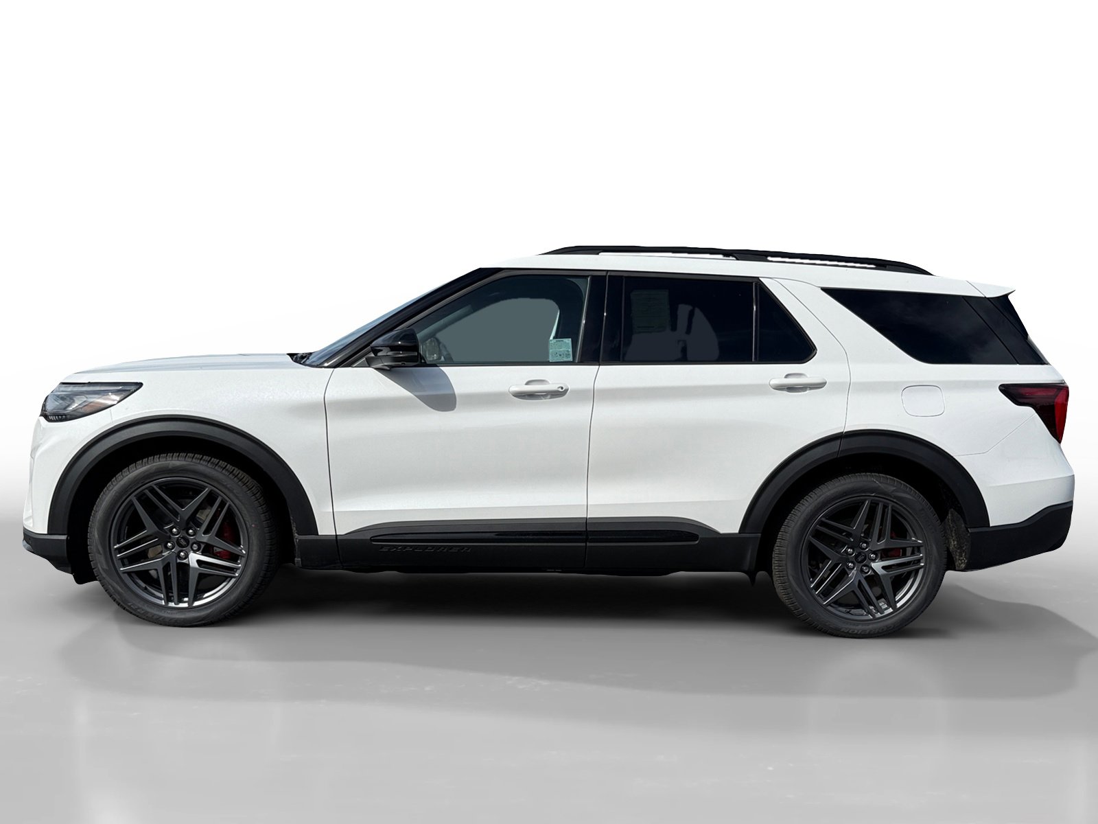 New 2025 Ford Explorer ST image 2