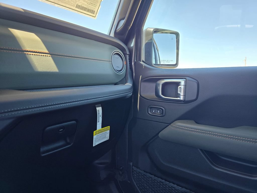 New 2026 Jeep Gladiator Mojave AWD/4WD image 25