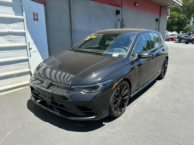 Used 2025 Volkswagen Golf R Black Edition AWD/4WD image 2