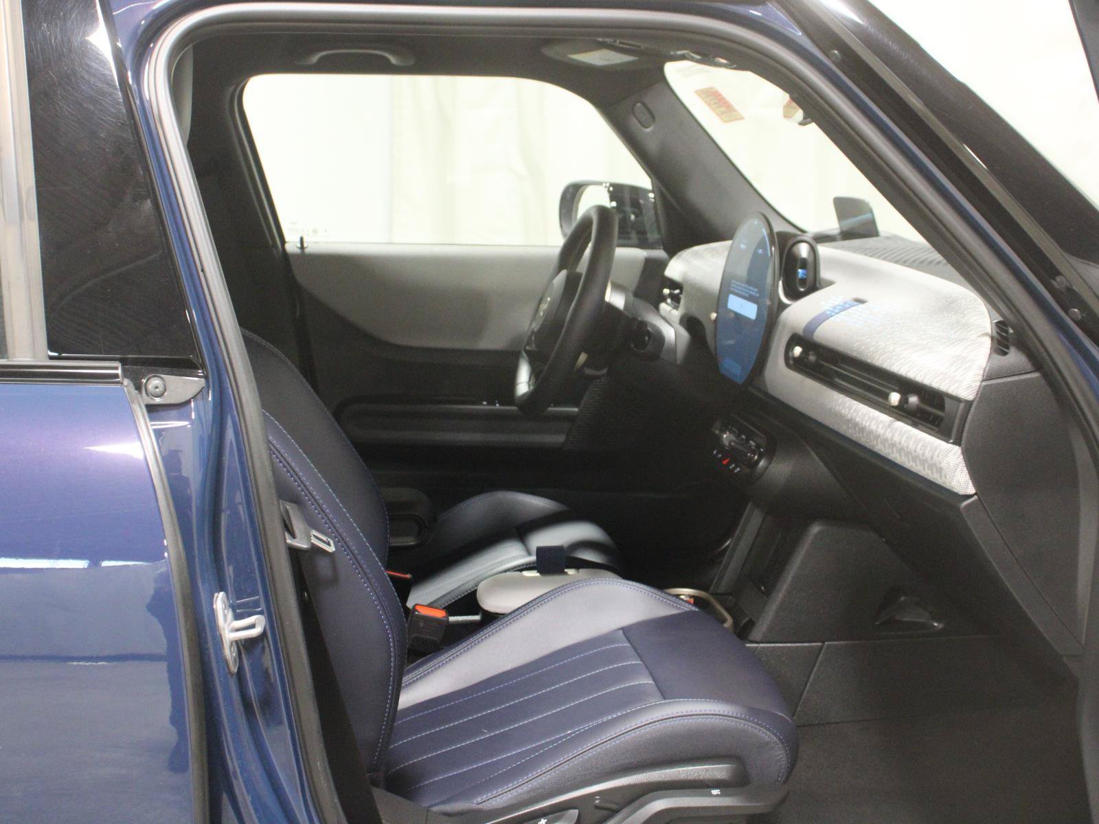 Certified 2026 MINI Cooper S FWD image 7